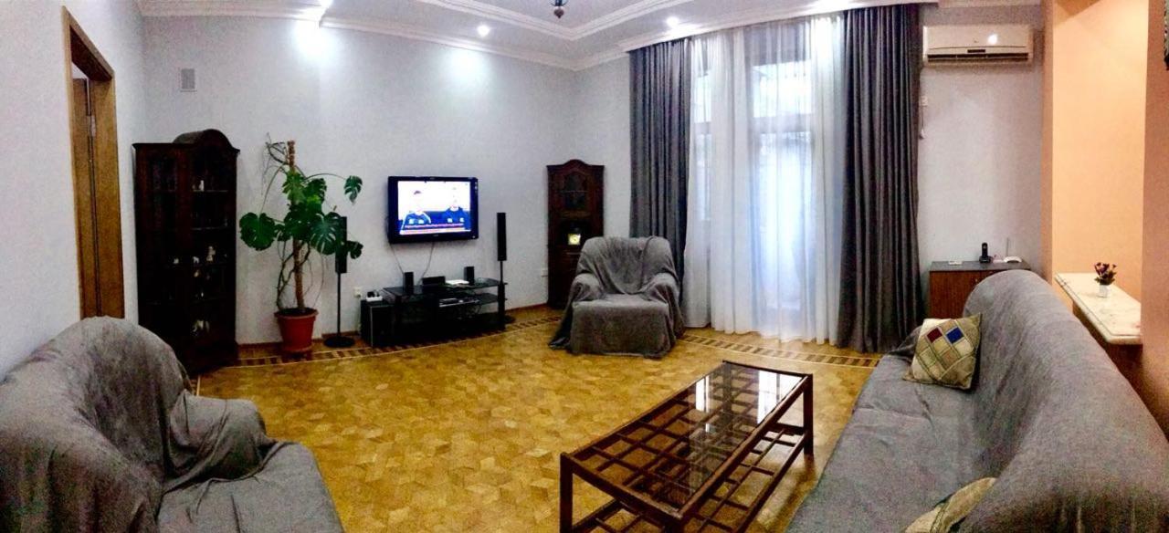 Calm Center Of Baku Appartement Buitenkant foto