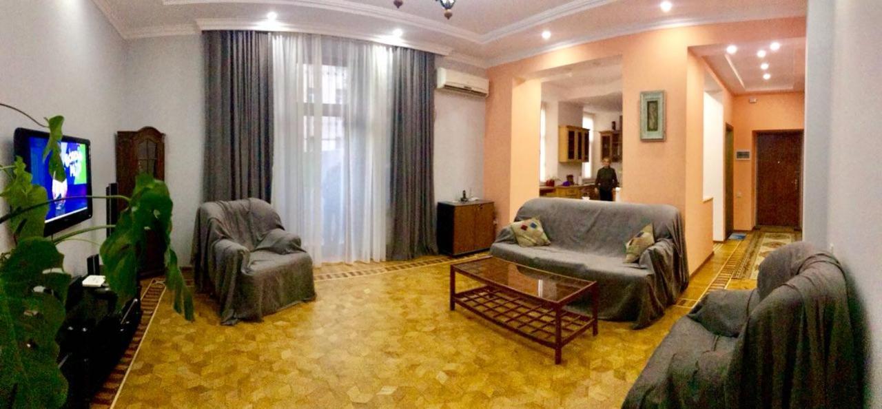 Calm Center Of Baku Appartement Buitenkant foto